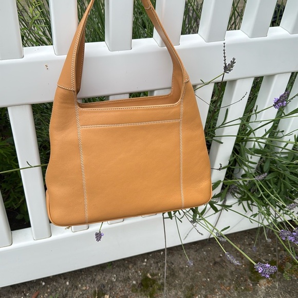 NWOT Salvatore Ferragamo Tan Pebbled Leather Shoulder Bag with Silver Hardware - Picture 13 of 16